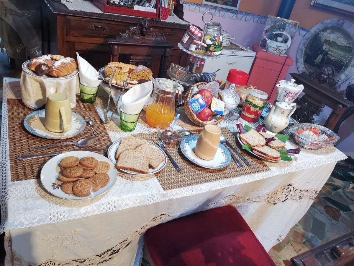 Art B&B La Casa Del Pittore Revine Lago Екстер'єр фото